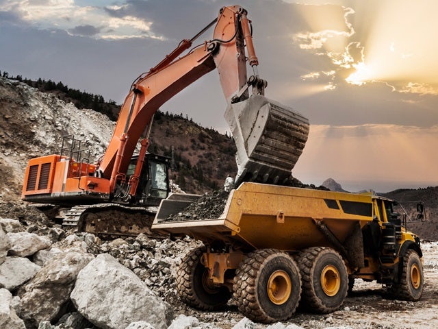 Heavy equipment design | Siemens Software